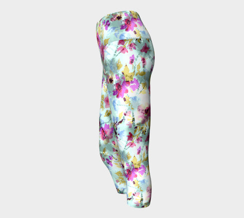 Blurry Floral Capri